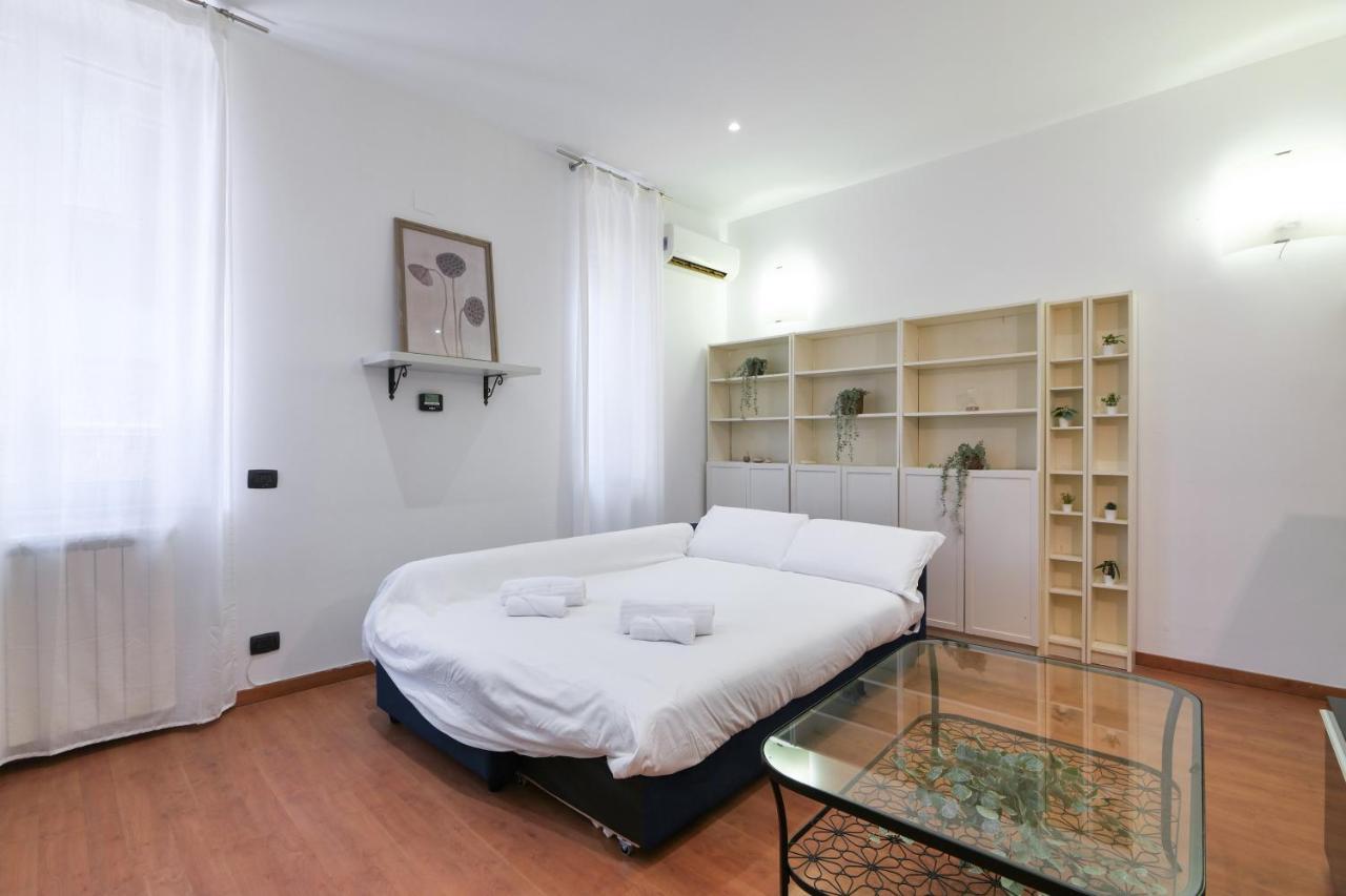 Ferienwohnung Primopiano - Pellegrino Rossi B Mailand Exterior foto